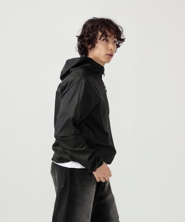 Kellyさんの「BEAMS WOMEN｜patagonia / フーディニ ジャケット」を使ったコーディネート