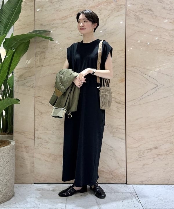 SANOさんの「BEAMS WOMEN｜NOMADIS / HELMET MESH Petit ショルダーバッグ」を使ったコーディネート