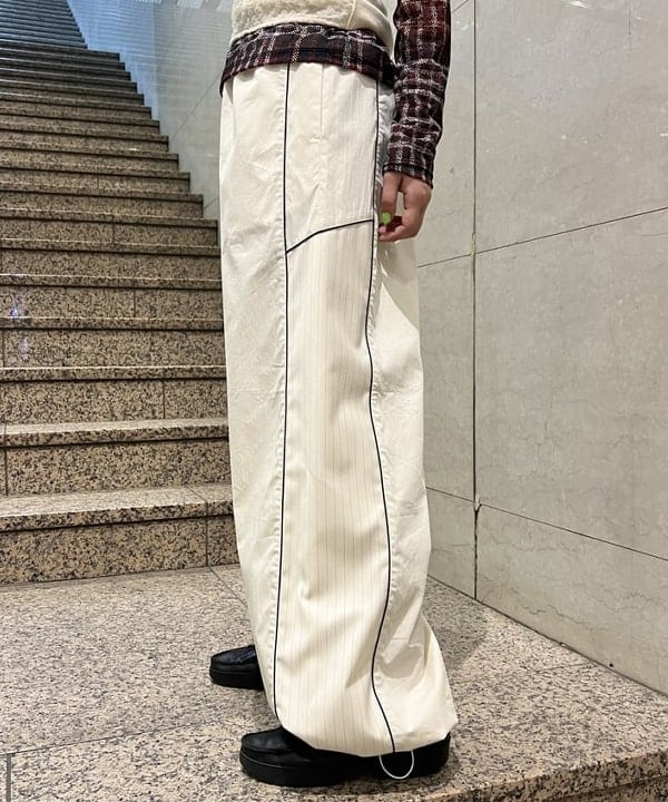あさひさんの「BEAMS WOMEN｜シアー プリント クルーネック Tシャツ」を使ったコーディネート