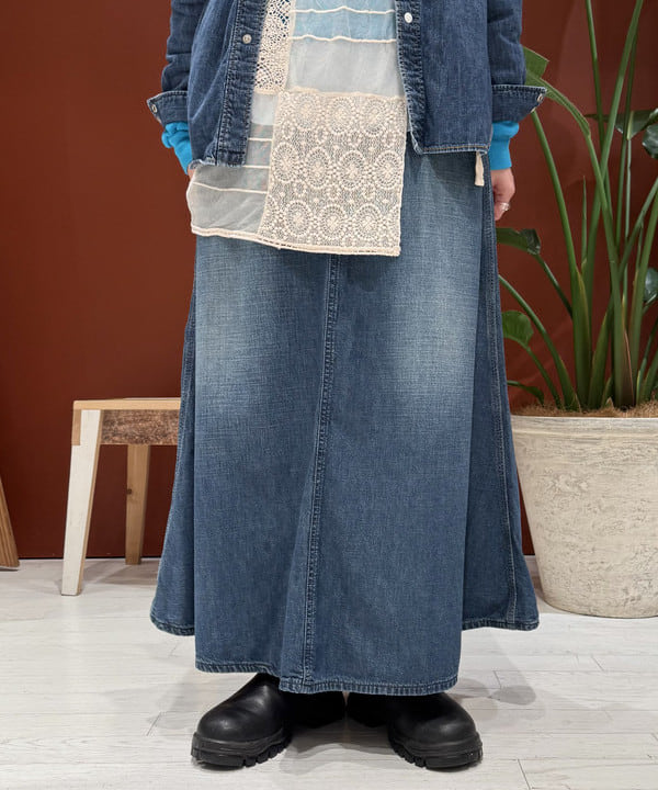 優意さんの「BEAMS WOMEN｜orSlow / 30's ペインター ロング デニム スカート」を使ったコーディネート