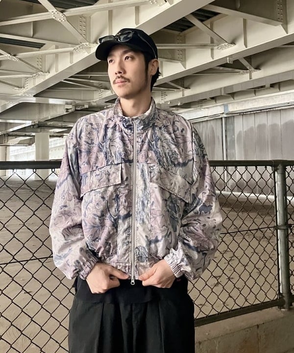 高遠 恒巳さんの「BEAMS WOMEN｜総柄 ウェイディングブルゾン」を使ったコーディネート