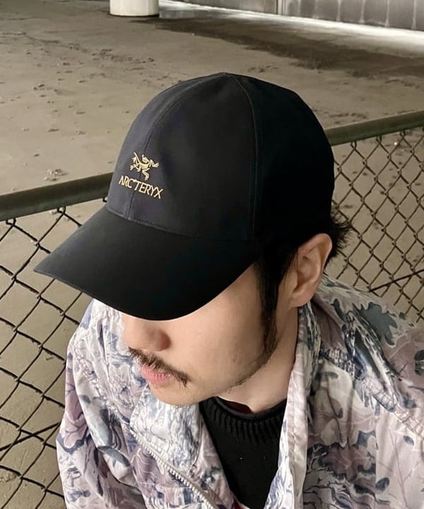 高遠 恒巳さんの「BEAMS WOMEN｜総柄 ウェイディングブルゾン」を使ったコーディネート