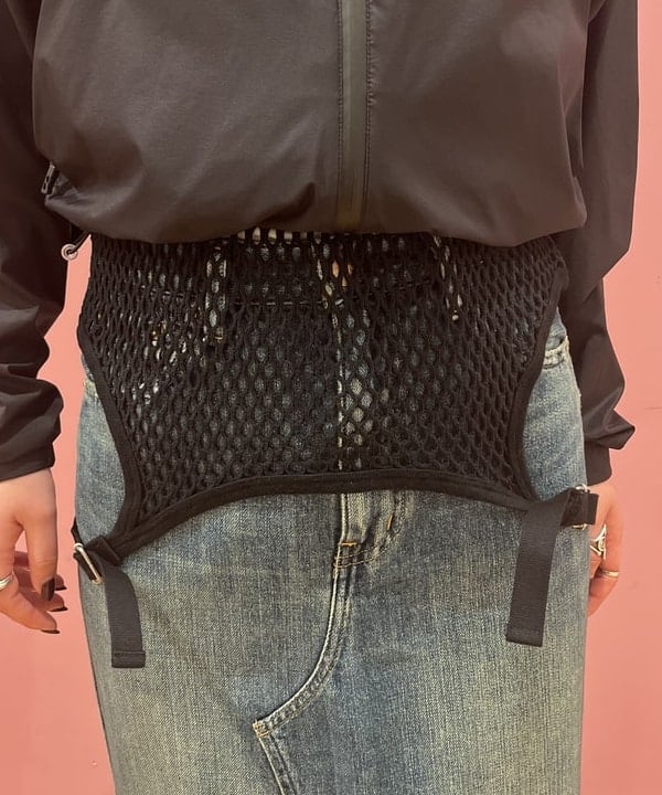 シオンさんの「BEAMS WOMEN｜【別注】RED CARD TOKYO / Cameron デニムスカート」を使ったコーディネート