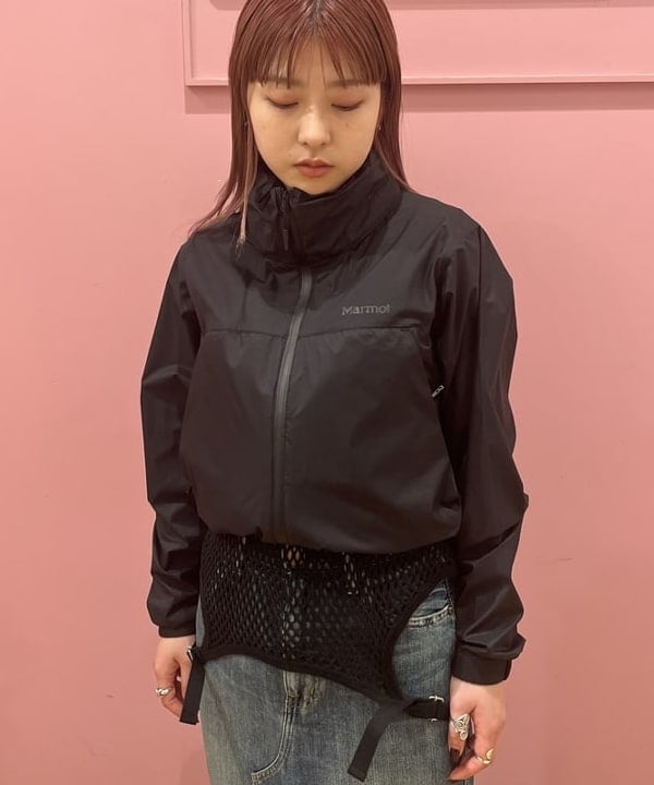 シオンさんの「BEAMS WOMEN｜【別注】RED CARD TOKYO / Cameron デニムスカート」を使ったコーディネート