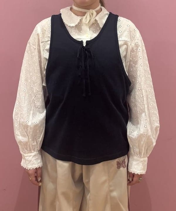 ここあさんの「BEAMS WOMEN｜カットワーク ショート シャツ」を使ったコーディネート