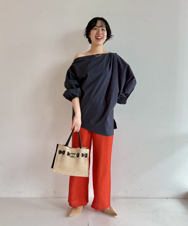 ゆうかさんの「BEAMS WOMEN｜レーヨン リネン ドローストリング パンツ」を使ったコーディネート
