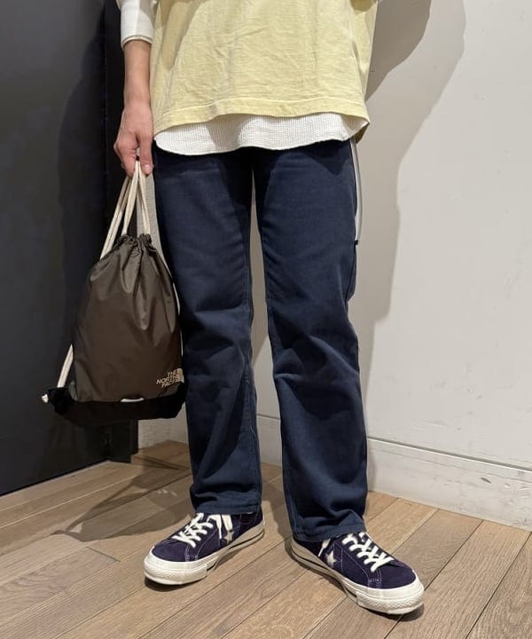 Kaoru Sakumaさんの「BEAMS WOMEN｜カットオフ Vネック カーディガン」を使ったコーディネート
