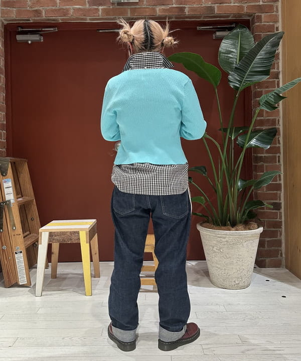 竹村 澄玲さんの「BEAMS WOMEN｜100/2 ギンガムチェック ボタンダウン シャツ NEW」を使ったコーディネート