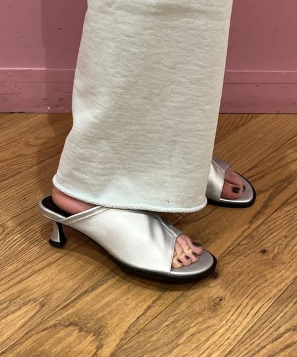 シオンさんの「BEAMS WOMEN｜ストライプ チェック ビッグ ジャケット」を使ったコーディネート