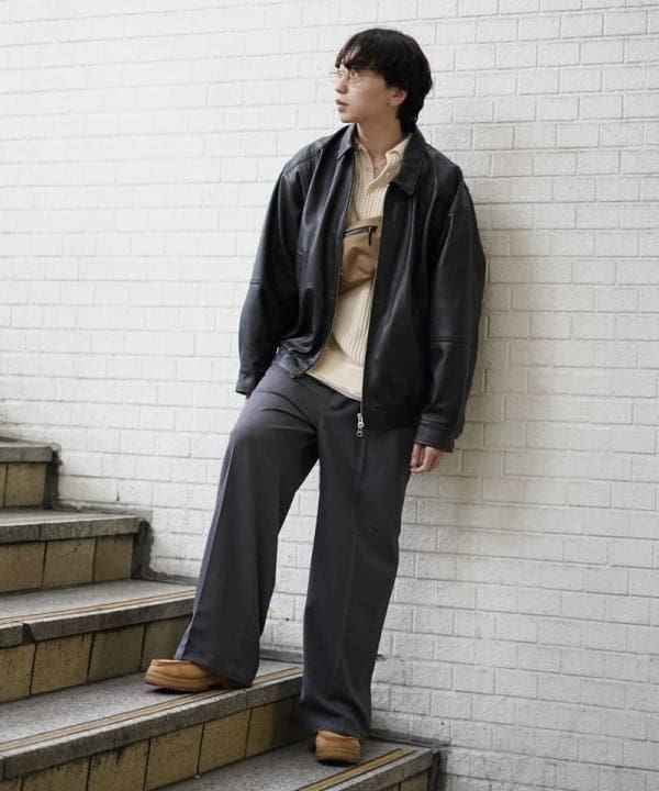 SUDOさんの「BEAMS WOMEN｜ワイドフィット 4ポケット レザー ブルゾン」を使ったコーディネート
