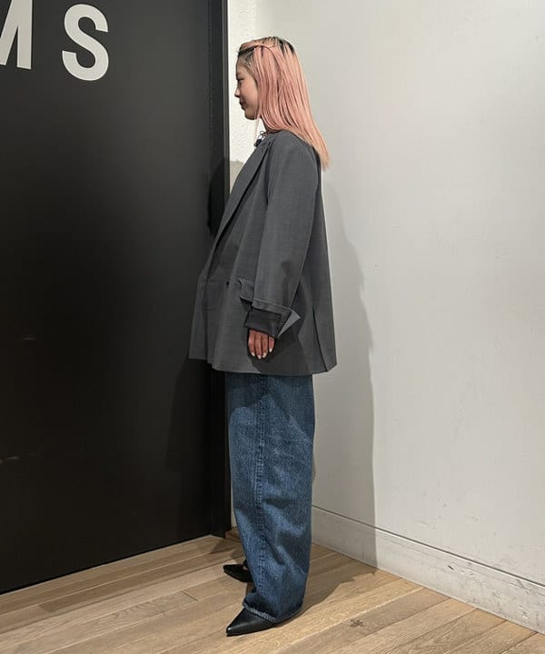 安藤 菜央さんの「BEAMS WOMEN｜maturely / リブ トリム ＆ メロー」を使ったコーディネート