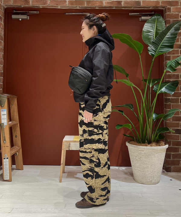 エノモト アミさんの「BEAMS WOMEN｜ARC'TERYX / BETA JACKET WOMENS」を使ったコーディネート