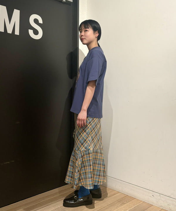 sakuraさんの「BEAMS WOMEN｜チェック キリカエ マーメイド スカート」を使ったコーディネート