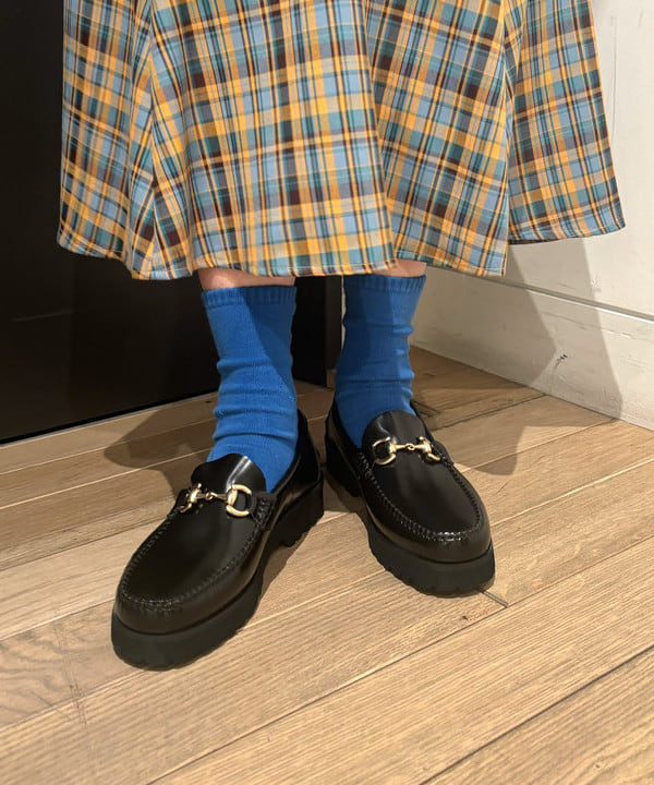 sakuraさんの「BEAMS WOMEN｜チェック キリカエ マーメイド スカート」を使ったコーディネート