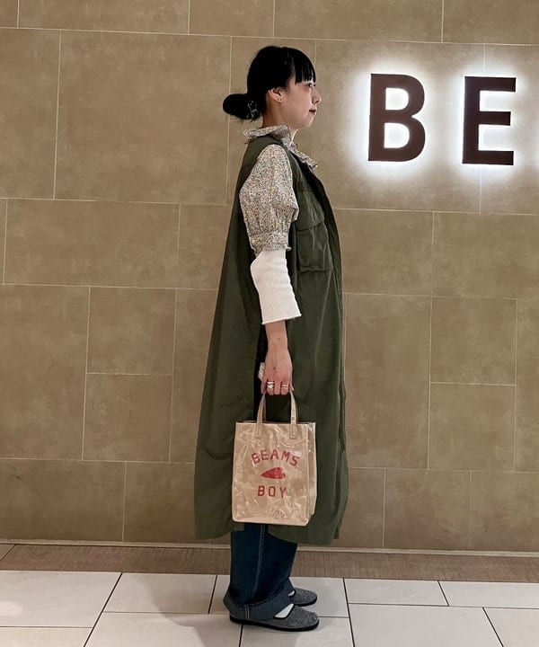 すぎやま えみさんの「リバティ フリル 5分袖 シャツ」を使ったコーディネート