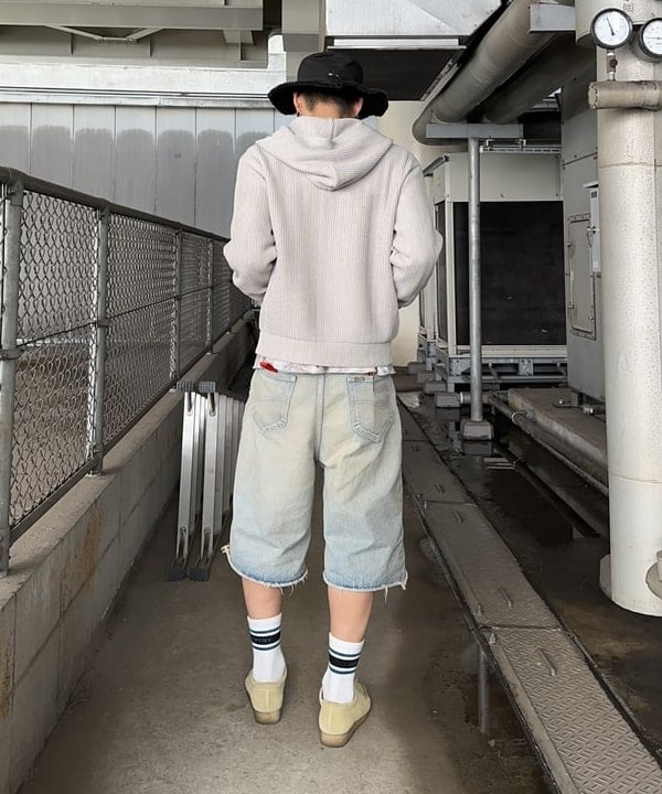 エイトさんの「BEAMS WOMEN｜メッシュ フーディー」を使ったコーディネート