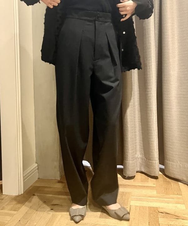 りえさんの「BEAMS WOMEN｜ドット ジャカード ブラウス＊」を使ったコーディネート