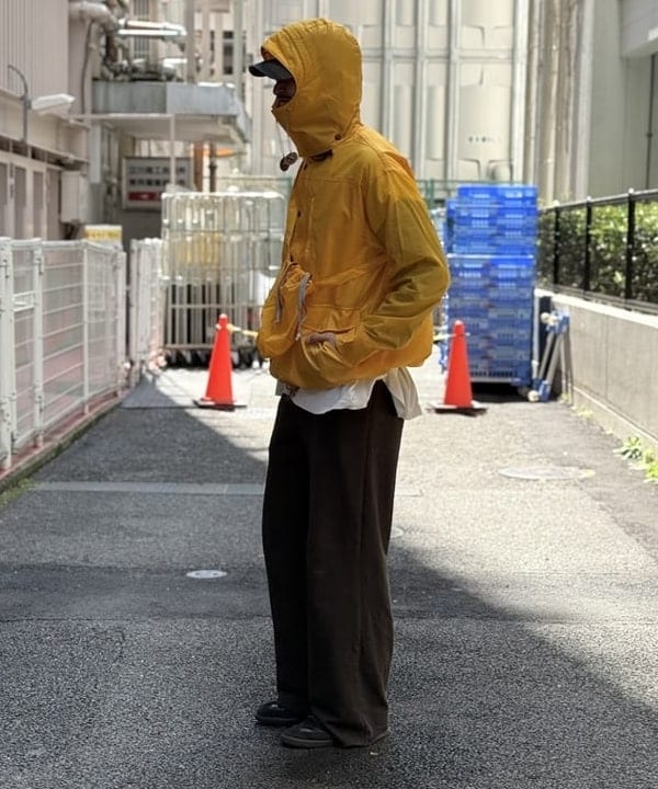 植木 竜也さんの「BEAMS WOMEN｜【別注】SIERRA DESIGNS / PACKABLE PANAMINT PARKA」を使ったコーディネート