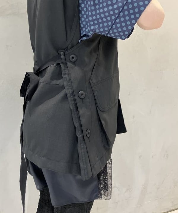 須賀さんの「BEAMS WOMEN｜ハンティング ノースリーブ シャツ」を使ったコーディネート