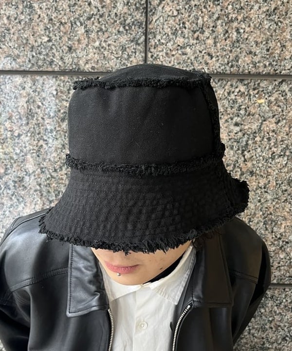 菊田 悠さんの「BEAMS WOMEN｜レザー ブルゾン」を使ったコーディネート