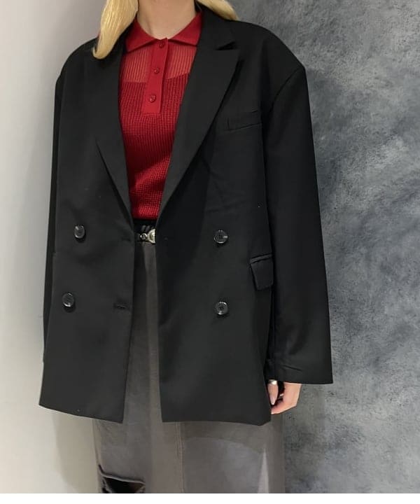 シマダリツコさんの「BEAMS WOMEN｜4ボタン ダブル オーバーサイズ ジャケット」を使ったコーディネート