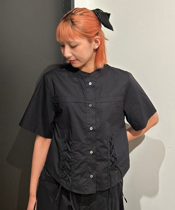 佐藤 亜美さんの「BEAMS WOMEN｜RBS / サイドリボン コクーンパンツ」を使ったコーディネート