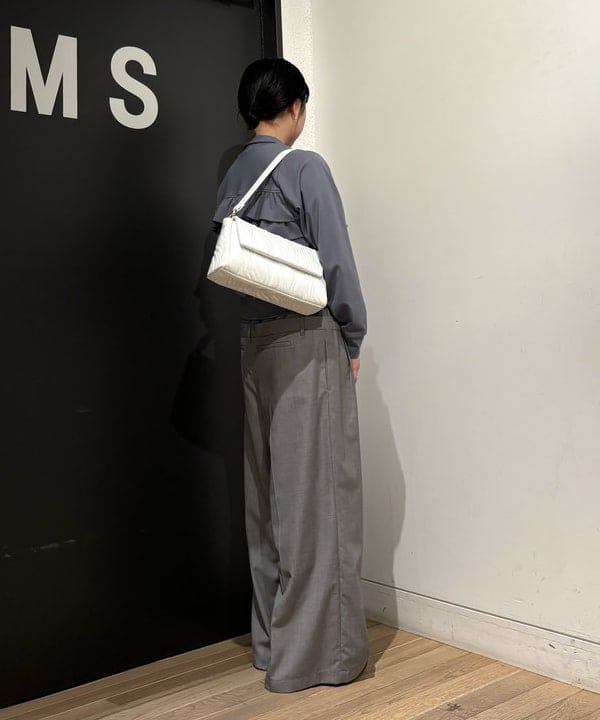 sakuraさんの「BEAMS WOMEN｜Ray BEAMS / ダブル ウエスト ワイドパンツ」を使ったコーディネート