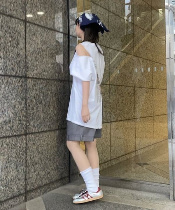 加歩さんの「BEAMS WOMEN｜1タック ワイド ハーフパンツ」を使ったコーディネート