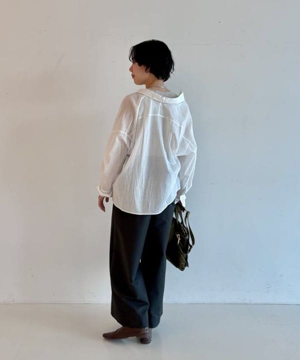 ゆうかさんの「BEAMS WOMEN｜KHADI オーバー ショート シャツ」を使ったコーディネート