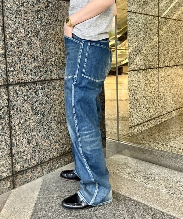 小原 もこさんの「BEAMS WOMEN｜WAREHOUSE & CO. / 別注 ステンシル13 Tシャツ」を使ったコーディネート