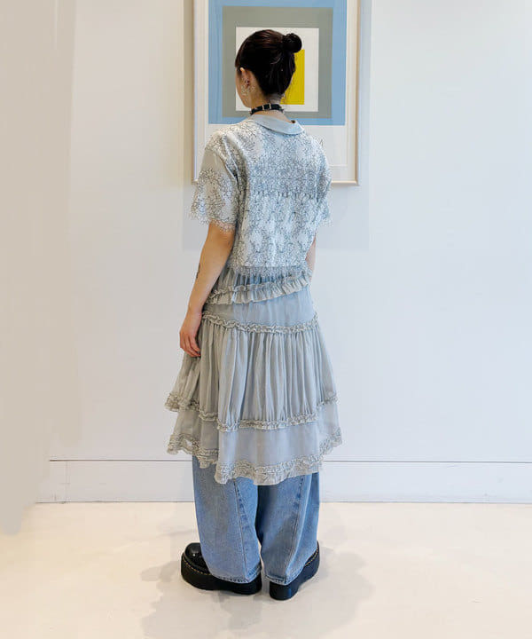 りかちょび/岸本梨佳さんの「BEAMS WOMEN｜コードレース レイヤー シャツ」を使ったコーディネート