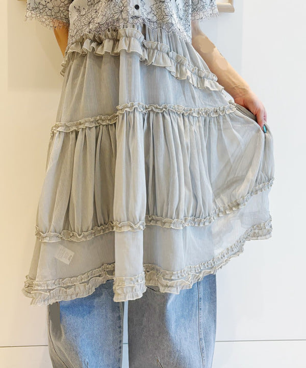 りかちょび/岸本梨佳さんの「BEAMS WOMEN｜コードレース レイヤー シャツ」を使ったコーディネート