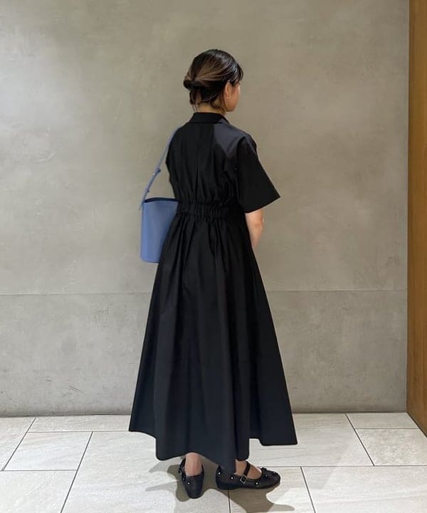 仙田 こころさんの「BEAMS WOMEN｜タック ウエスト シャツ ワンピース」を使ったコーディネート