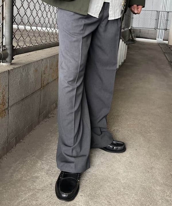 NADEL ナデールさんの「BEAMS WOMEN｜【別注】Barbour / BEDALE 2Layer Classic Fit」を使ったコーディネート