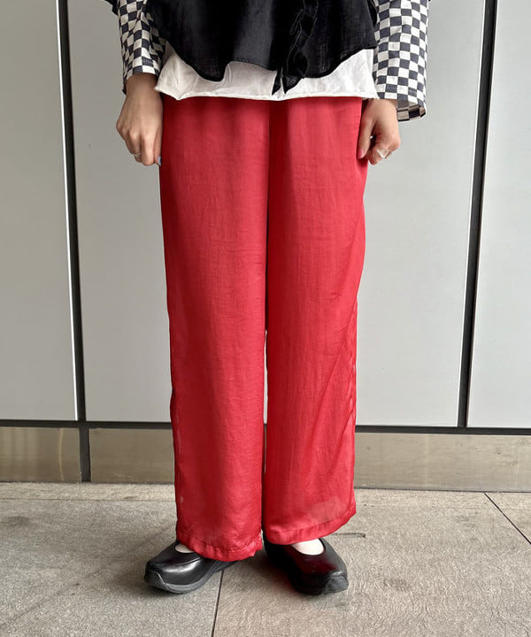 みりさんの「コットン リネン フリル ギャザー ショートスリーブ」を使ったコーディネート