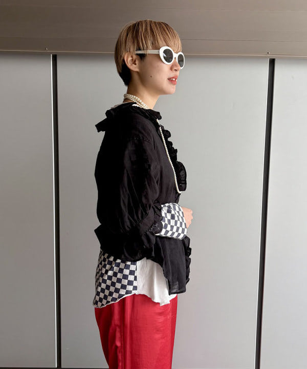 みりさんの「コットン リネン フリル ギャザー ショートスリーブ」を使ったコーディネート