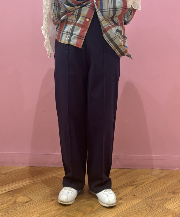 ショ〜ジさんの「BEAMS WOMEN｜コットン リネン フリル ギャザー ショートスリーブ」を使ったコーディネート