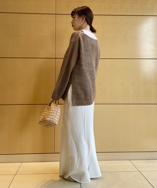 SAKAIさんの「BEAMS WOMEN｜ギマコットン ロングスリーブ プルオーバー」を使ったコーディネート