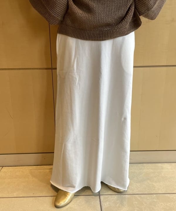 SAKAIさんの「BEAMS WOMEN｜ギマコットン ロングスリーブ プルオーバー」を使ったコーディネート