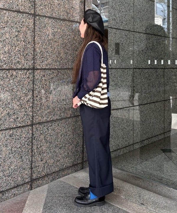 サイトウ　トモミさんの「BEAMS WOMEN｜ポリエステル ウール トロピカル ワイド パンツ」を使ったコーディネート