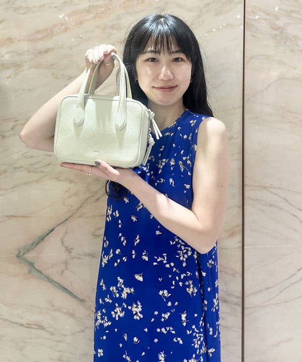 中丸　栞さんの「BEAMS WOMEN｜SHISEI / MM PADDED サンダル」を使ったコーディネート