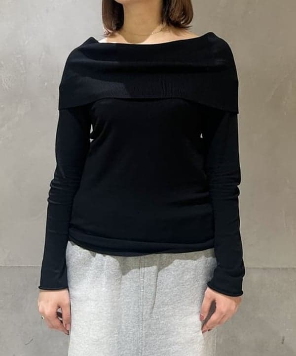 仙田 こころさんの「BEAMS WOMEN｜オフショルダー プルオーバーニット」を使ったコーディネート