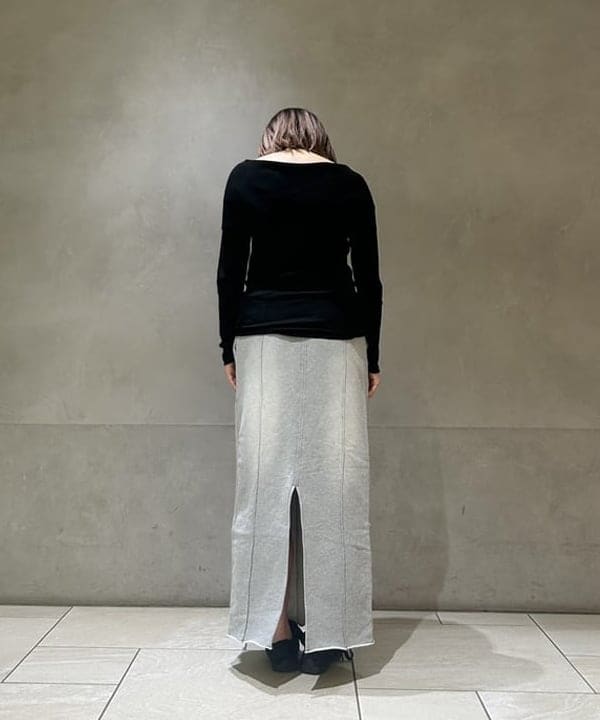 仙田 こころさんの「BEAMS WOMEN｜オフショルダー プルオーバーニット」を使ったコーディネート