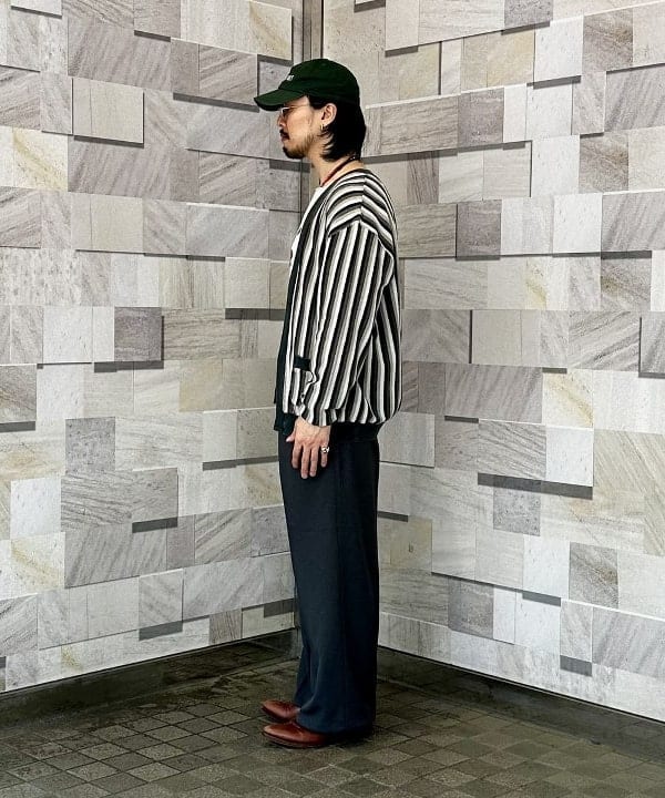 佐々木 祐太さんの「【別注】REMI RELIEF / Cotton Kanoko Cardigan Stripe」を使ったコーディネート