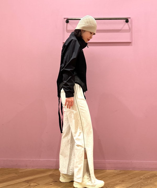 リズさんの「BEAMS WOMEN｜ASICS / GEL-NUNOBIKI」を使ったコーディネート