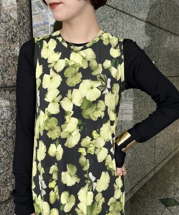 多田 日奈子さんの「BEAMS WOMEN｜テレコ リブ クルーネック トップス」を使ったコーディネート