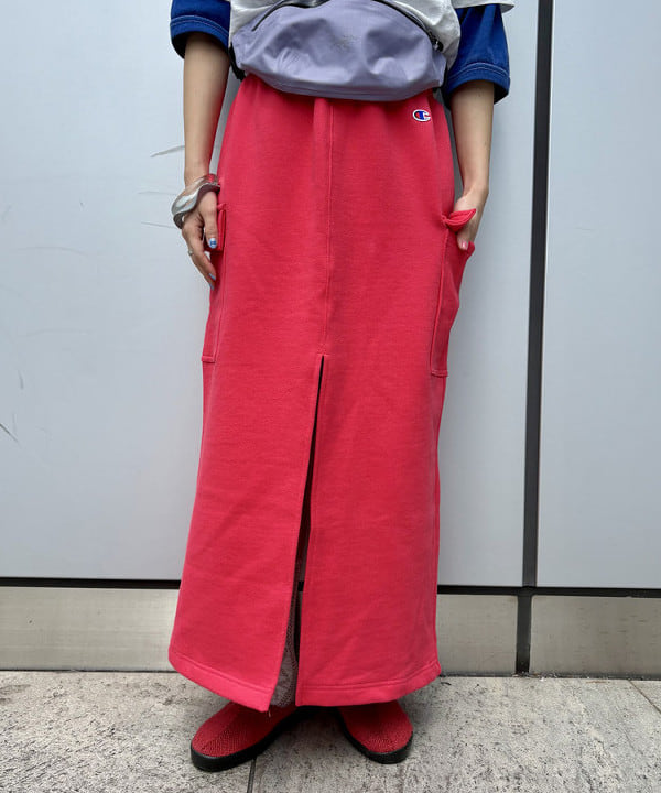 みりさんの「【別注】Champion / ロングスカート」を使ったコーディネート