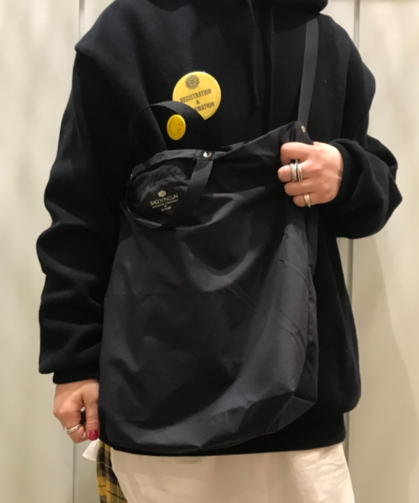 カスタニ モモノさんの「BEAMS WOMEN｜【別注】BAG'n'NOUN / ドット バッグ」を使ったコーディネート