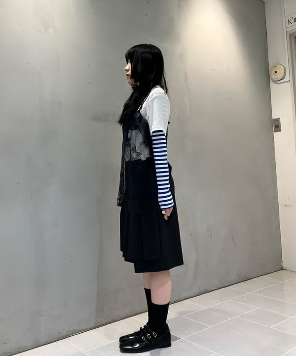 須賀さんの「BEAMS WOMEN｜BEAMS BOY / フライス 1cm ボーダー」を使ったコーディネート