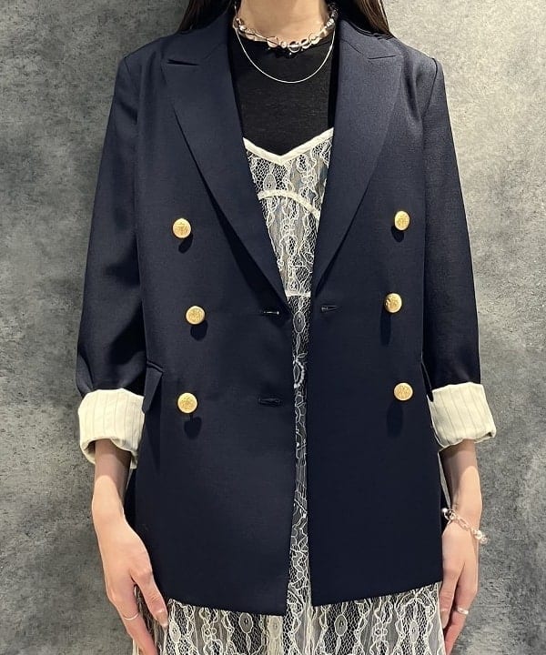 nodokaさんの「BEAMS WOMEN｜ドライギャバジン ６ボタン ダブルジャケット」を使ったコーディネート